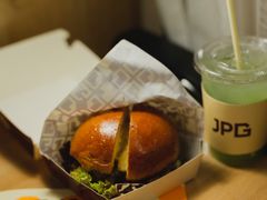 傣味牛肉堡-JPG canteen(广州寺右公馆店)