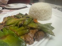 -香港新发烧腊茶餐厅(水围店)