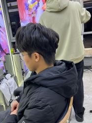 -藤野造型烫发染发