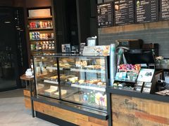 面包甜点陈列柜-星巴克(苏州石路百脑汇店)