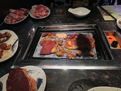 -阪尚皇·原切牛排·烤肉火锅自助(北京路店)