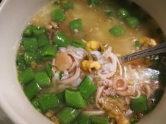 珍珠蚝肉碎泡饭配印尼虾片-卡朋厨房(289艺术园区店)