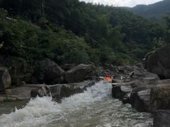 -虎啸峡漂流