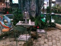 -泉城欧乐堡戏水湾艺术养生温泉