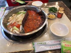 -朱氏胖子烂火锅(洪崖洞店)