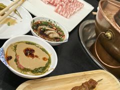 -楼外楼大刀肉传统火锅(西安大路店)