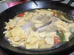 -大村庄生态火锅店(丘北店)