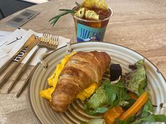 -玲婧胡同·生日蛋糕·餐厅(嘉里城店)