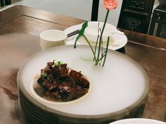 石烹红烧肉-茶叁酒肆·楚味江湖(菱角湖店)
