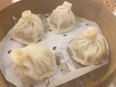 鲜肉小笼-梅龙镇酒家(南京西路总店)