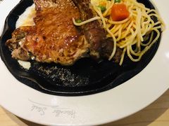 -豪客来牛排(绿宝广场店)