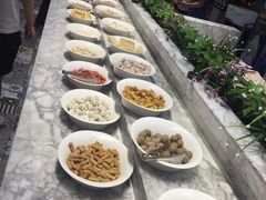 -火锅岛潮牌自助餐厅(天津天佑城店)