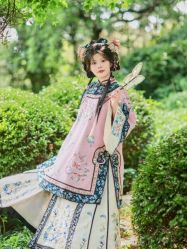-梦回汉唐汉服旗袍体验馆(拙政园店)