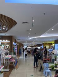 -孩子王(建邺金鹰世界店)