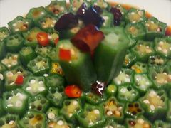 -八府香鸭·啫啫煲(华山路店)