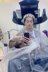 -V7 HAIR SALON