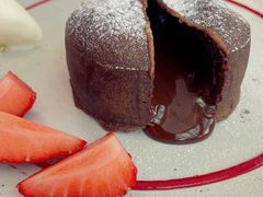 熔岩巧克力蛋糕配冰淇淋-EN SPACE恩空间