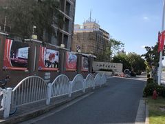 -上海市实验学校