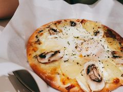 松露鸡蛋蘑菇披萨-nata&bica(松江大学城店)