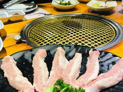 -唯成•韩国炭火烤肉 유성고기