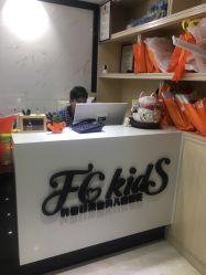 -韩国非常宝贝孕婴童摄影(萝岗万达店)