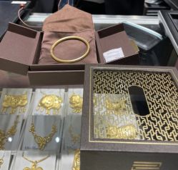 -周大福CHOW TAI FOOK(北京SKP店)