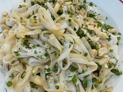 -明本湛江鸡•海鲜小厨(陈家祠店)