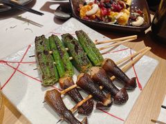 素秋葵-乌君·酒场·炭火烧鸟(侨城坊店)