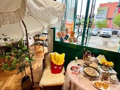 -热地HOT PLACE洋风韩餐(红旗街店)