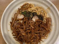 -佬钱湾仔(衣裳街店)