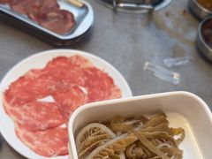 -张哞哞·鲜切牛肉自助火锅(高德置地店)