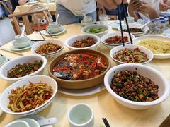 -笨罗卜浏阳菜馆(龙华鹏润达店)