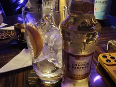 -OZONE 顶楼酒吧(香港丽思卡尔顿酒店)