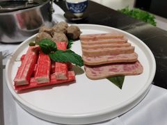 -红鼎豆捞·非遗鲍皇汤火锅(宝丰路店)