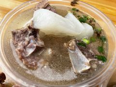 -燕子煨汤(山海关路店)