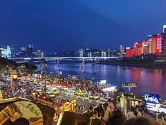 -闲隅江景艺术酒店(解放碑洪崖洞总店)