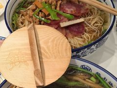 -镇南锅盖面馆(解放路店)