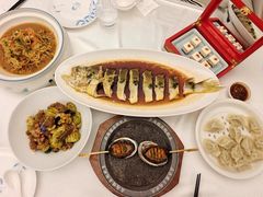 -品海楼·大连海胆锅贴馆(东港店)