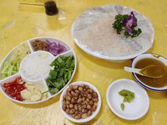 -官塘陈记鱼生·潮汕砂锅粥·牛肉火锅(潮枫路总店)