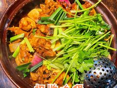 -胡须佬鸡煲四季火锅(海雅缤纷城店)