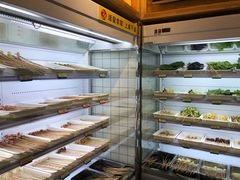 自助取餐区-袁记串串香(川师店)
