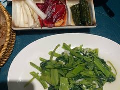 -南京金牛湖巨碗鱼头