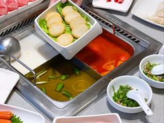 -海底捞火锅鲜切牛肉主题店(长寿路店)