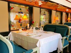 -火车头法国西餐厅