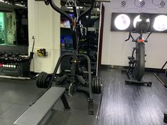 -简·无界健身工作室·运动康复·体态(石厦店)