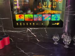-温莎KTV(珠江路店)