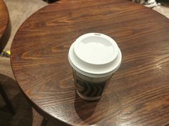 -星巴克臻选(南京金茂览秀城店)