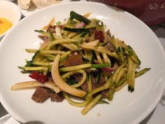 -关东小磨东北菜(漕河泾印象城店)