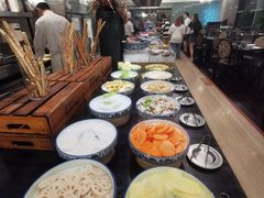 -圣丰索菲特·2 On 988 Café 自助餐厅