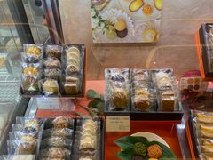 -花花卷卷·鲜食蛋糕(静安久光百货店)